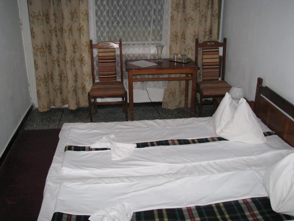 Hotel Venus Западен Ефорие Екстериор снимка