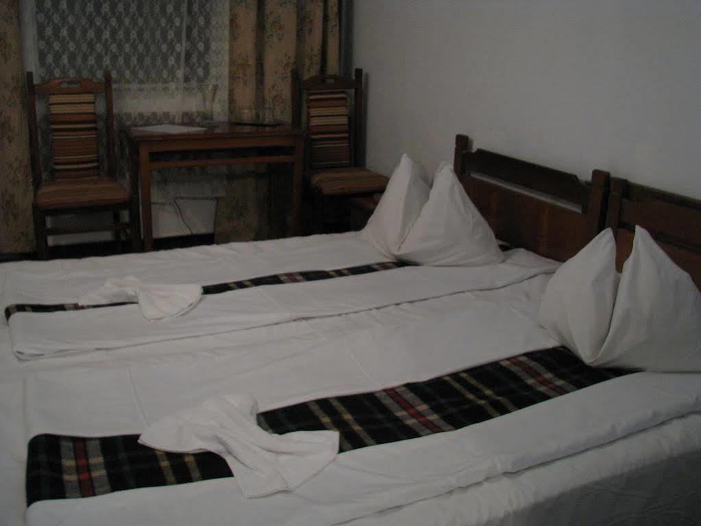 Hotel Venus Западен Ефорие Екстериор снимка