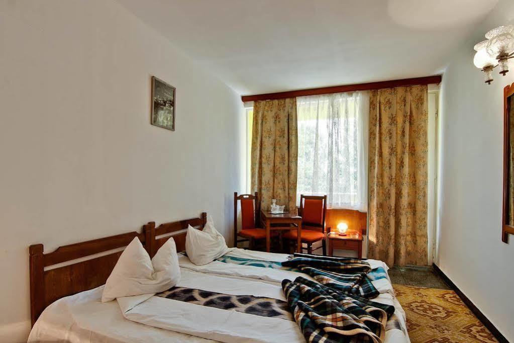 Hotel Venus Западен Ефорие Екстериор снимка